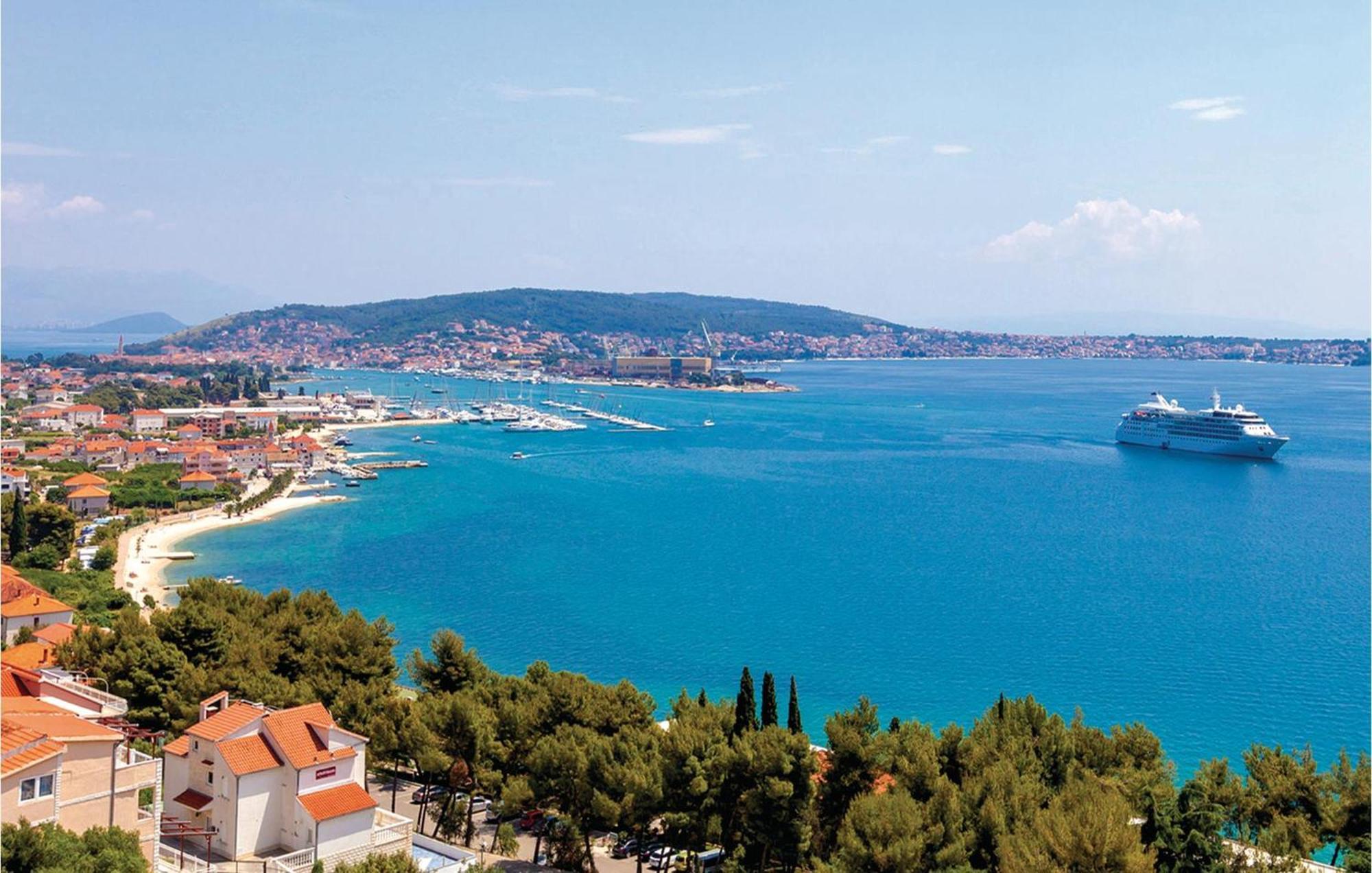 Amazing Apartment In Trogir With Kitchen Экстерьер фото