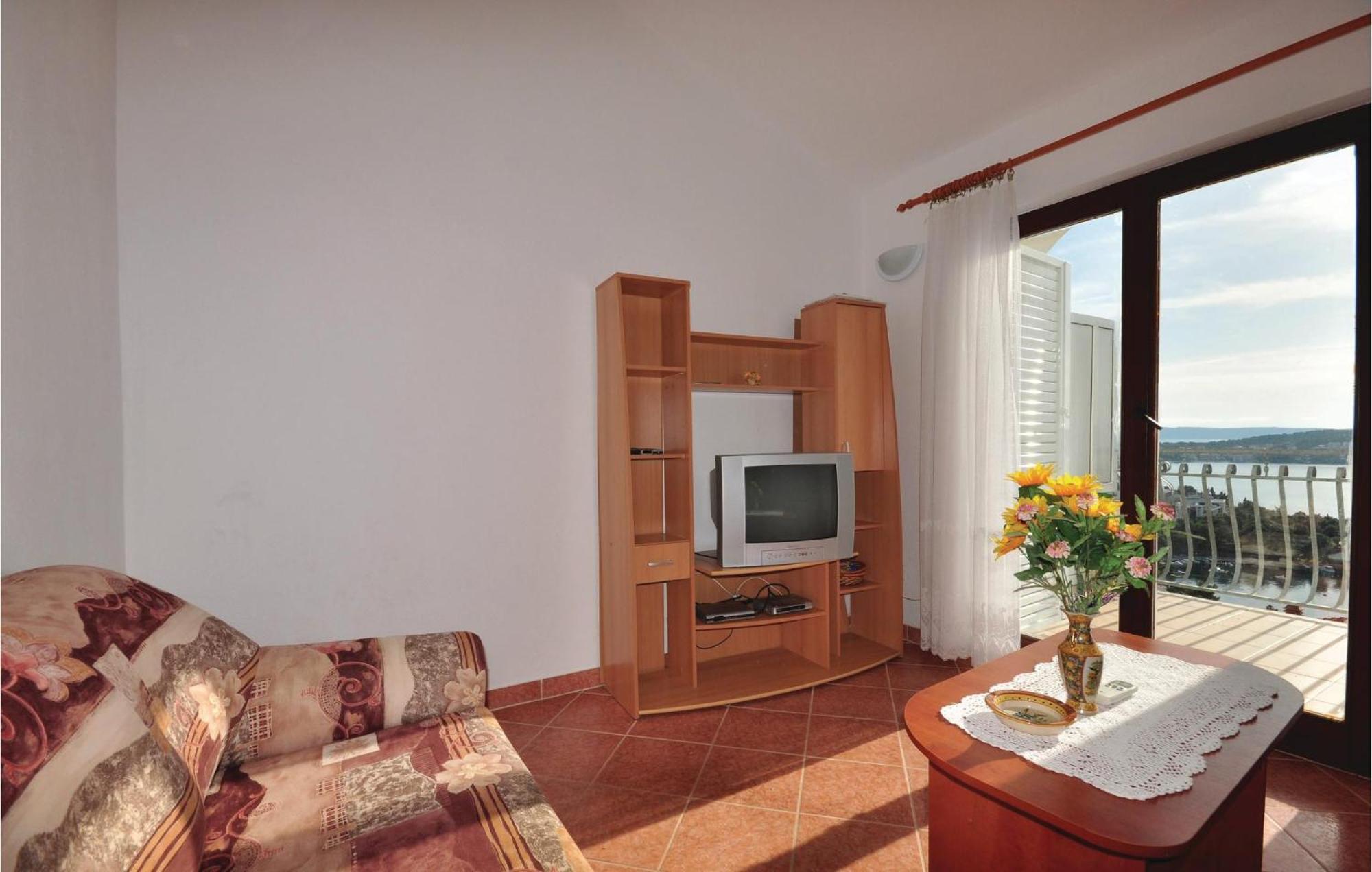 Amazing Apartment In Trogir With Kitchen Экстерьер фото