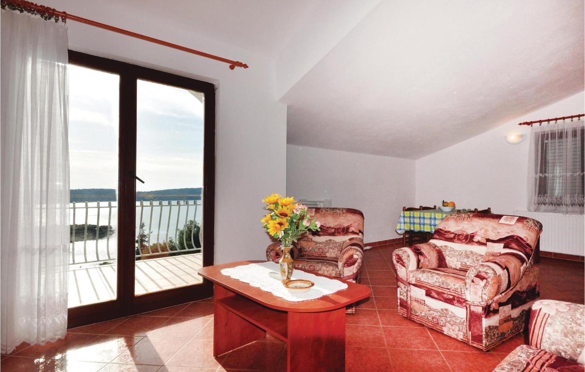 Amazing Apartment In Trogir With Kitchen Экстерьер фото